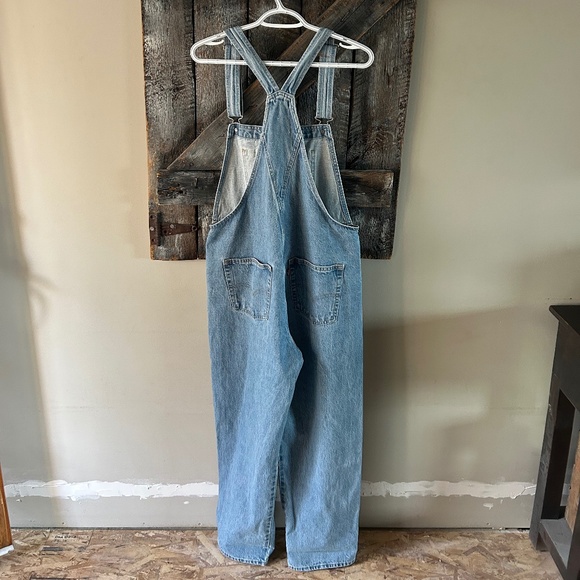 Women's Levi's Light Wash Red Tab Denim Overalls - Picture 2 of 5